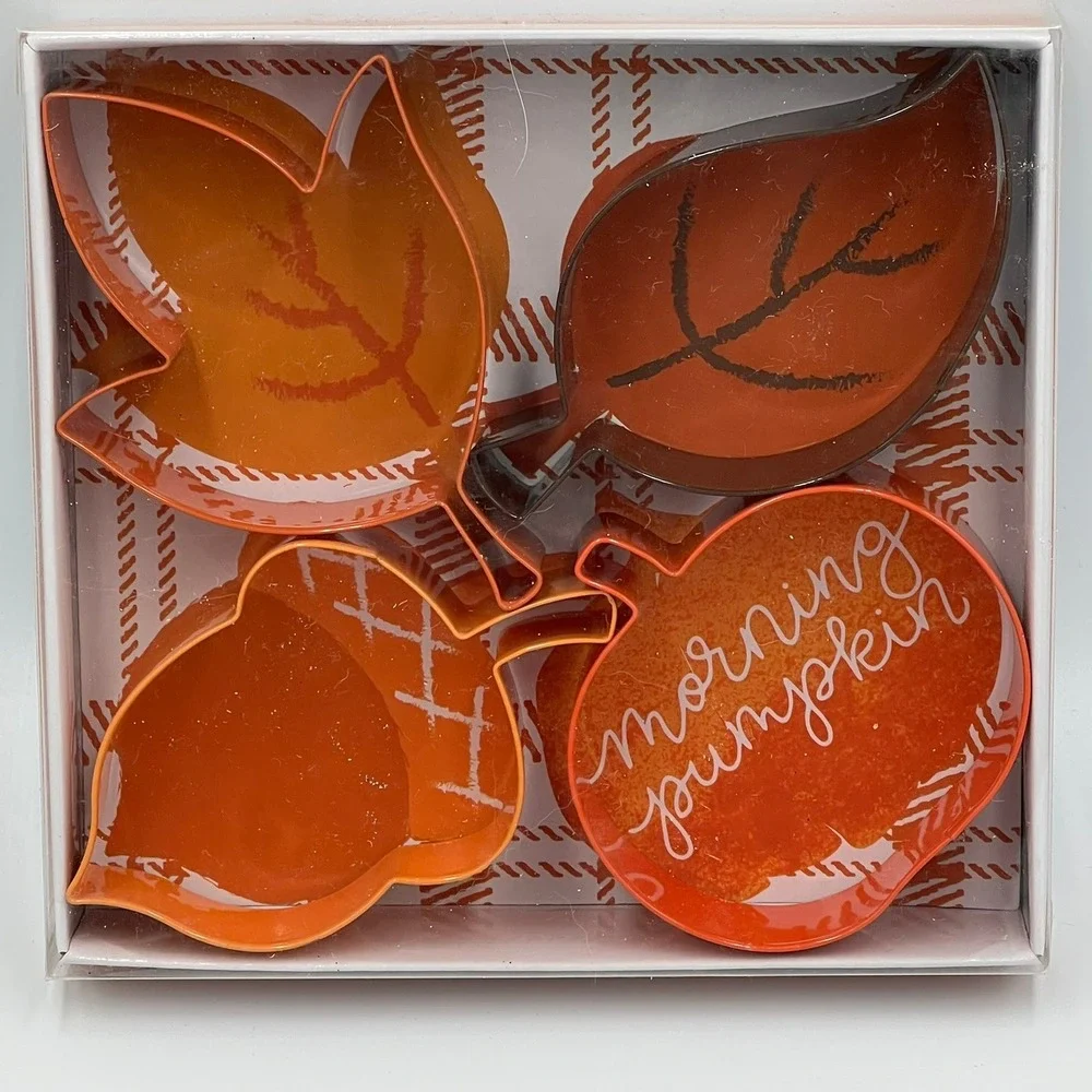 Celebrate It Cookie Cutters Unisex OS Orange Brand New Fall Leaf 5pc Bundle